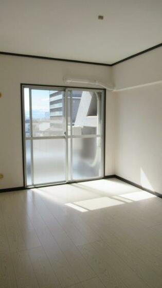 その他部屋・スペース　洋室６帖