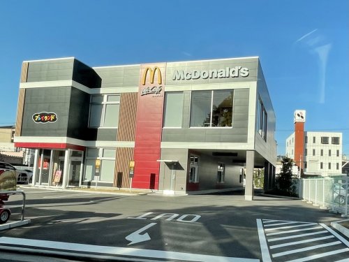 飲食店　マクドナルド（飲食店）まで429m