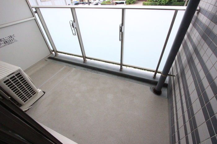 バルコニー　ワイドタイプの広々バルコニー