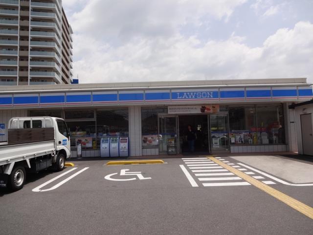 コンビニ　ローソン（コンビニ）まで673m
