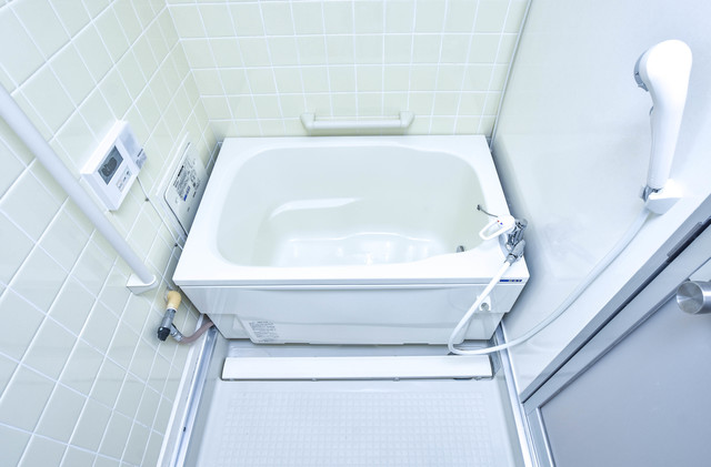 バス・シャワールーム　浴室