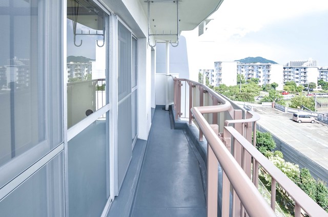 バルコニー　バルコニー