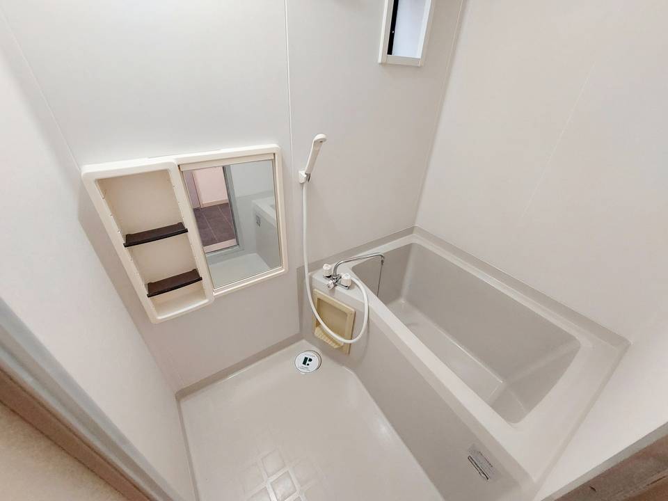 バス・シャワールーム　浴室