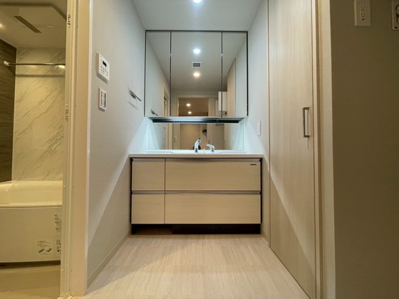 洗面設備　※他号室の写真使用・現況優先