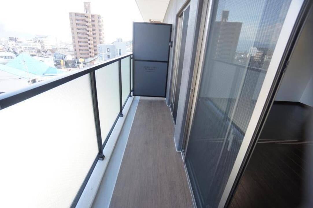 バルコニー　バルコニー