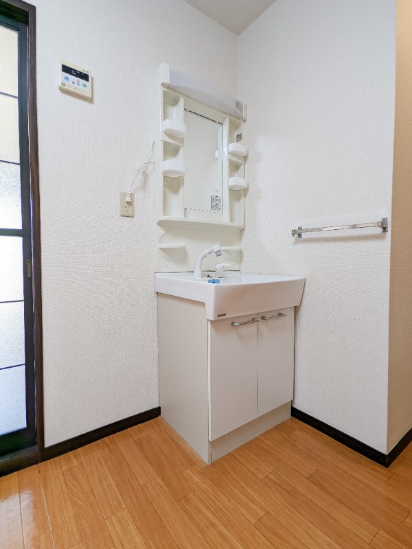 洗面設備　図面と現状に相違がある場合には現状を優先