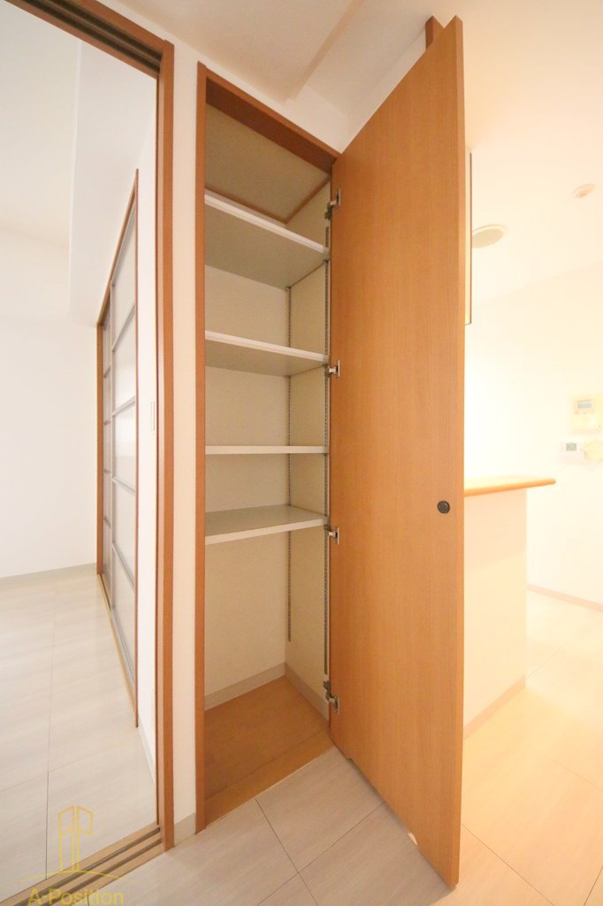 収納　Rainbow　Court谷町五