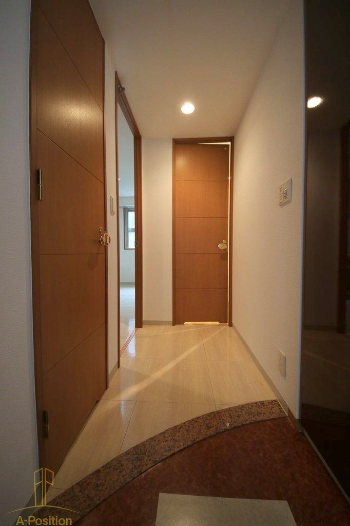 玄関　Rainbow　Court谷町五