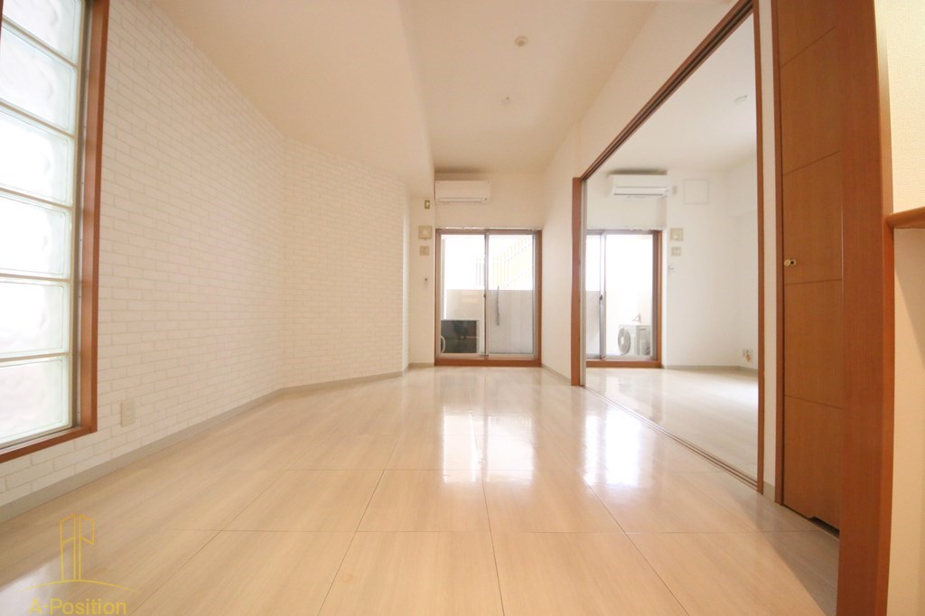 居室・リビング　Rainbow　Court谷町五