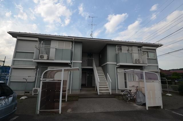 建物外観　☆中階段なので音が気になりません☆