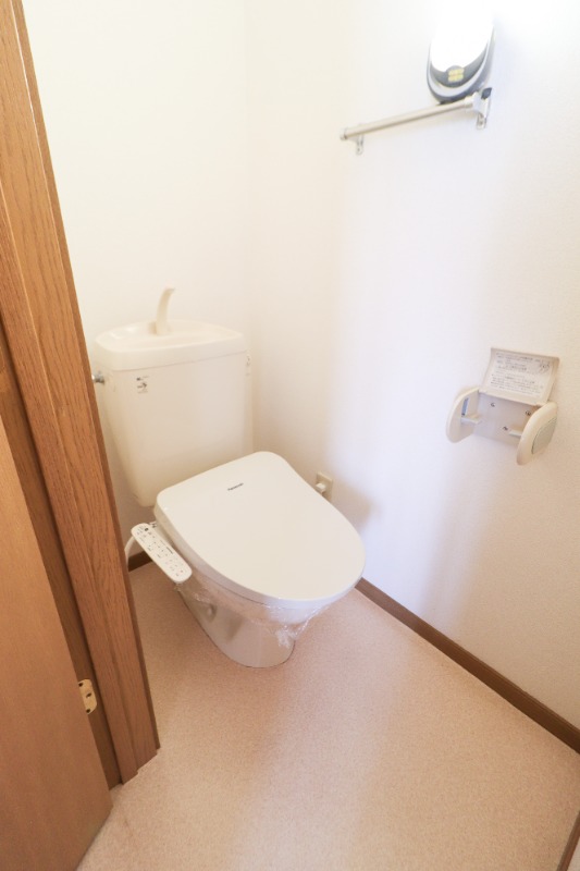 トイレ　図面と現状に相違がある場合には現状を優先