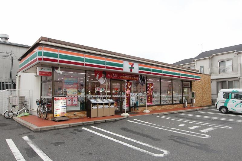 コンビニ　セブンイレブン名古屋正保町8丁目店（コンビニ）まで384m