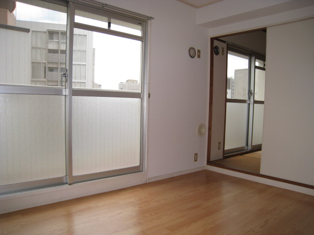 居室・リビング　※現況を優先させて頂きます。