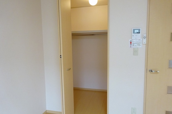 収納　ウォークインクローゼット
