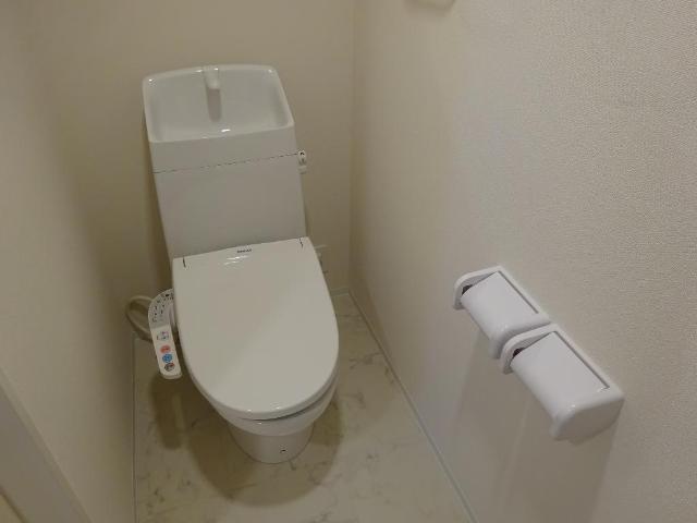トイレ　シャワー付トイレ（イメージ）
