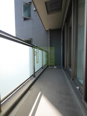 バルコニー　フレンシア外苑西