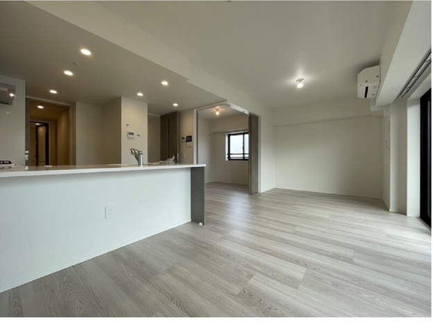 居室・リビング　リビング