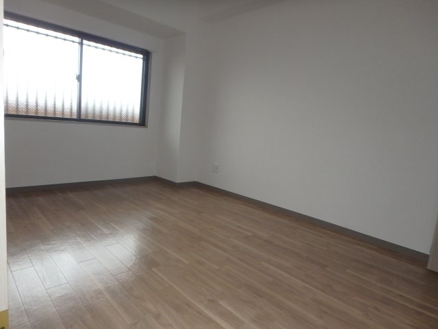 居室・リビング　個人の部屋や寝室として使える洋室です