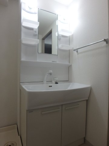 洗面設備　広い洗面スペース