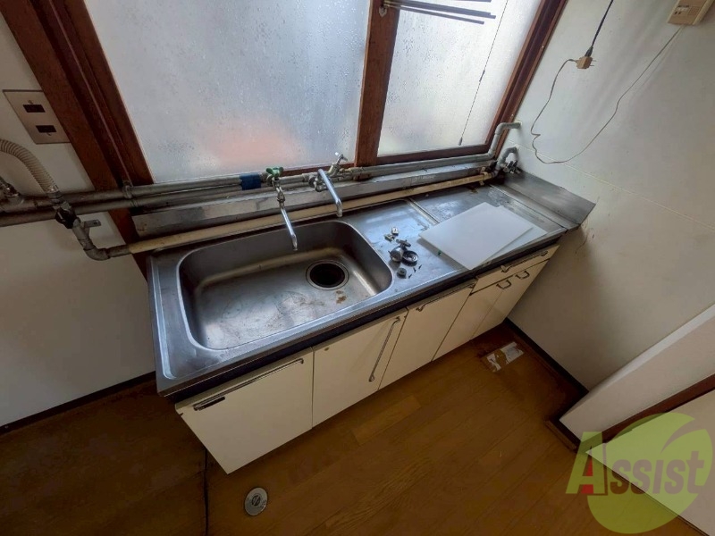 キッチン　キッチンはスペースも広々していて使いやすそうですよ！