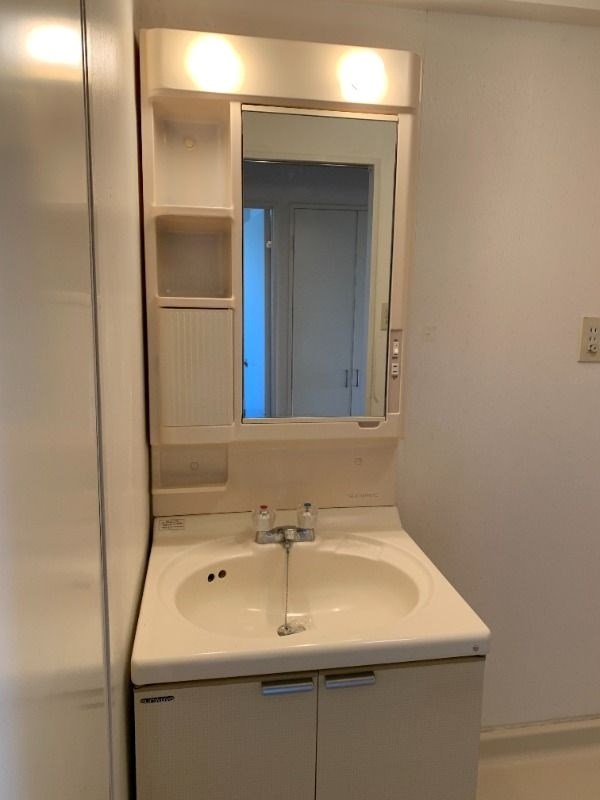 洗面設備　※他部屋参照・現況優先
