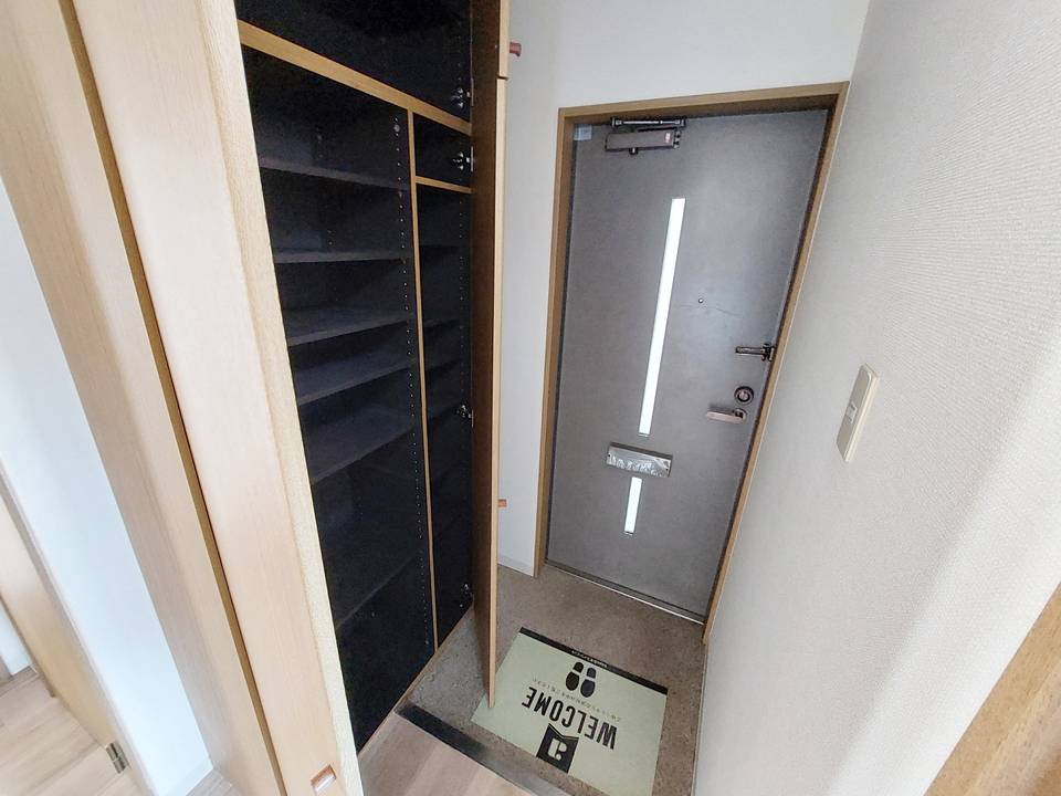 玄関　玄関