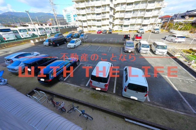 駐車場　駐車スペースもあります