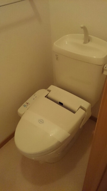 トイレ　トイレ