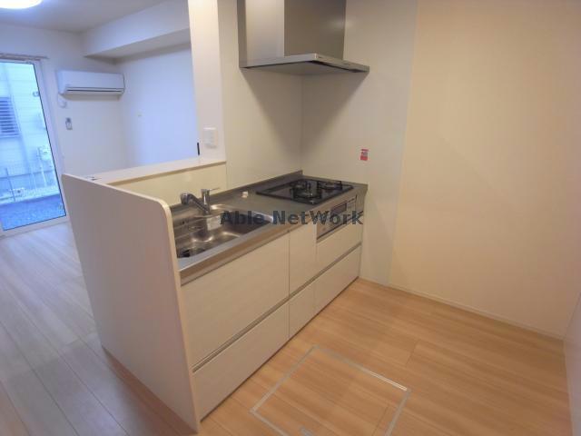 キッチン　※同物件・別部屋参考写真（反転）