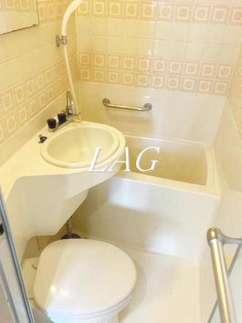 バス・シャワールーム　お風呂です。