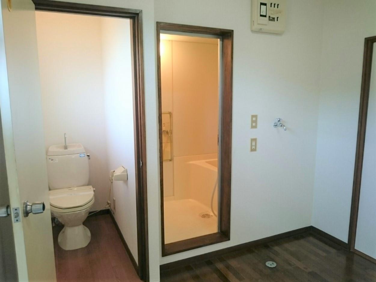 洗面設備　室内洗濯機置き場あり