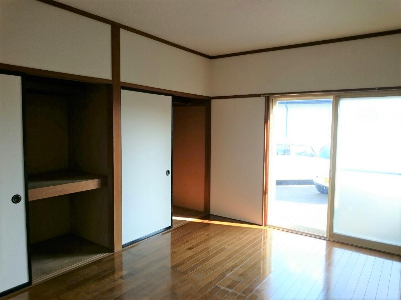 居室・リビング　南向き居室