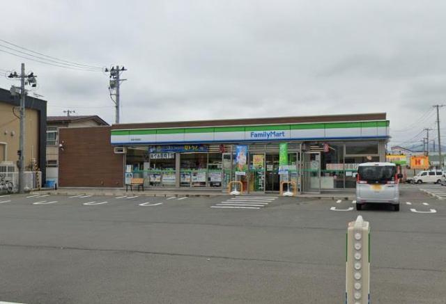 コンビニ　ファミリーマート紫波日詰西店（コンビニ）まで461m