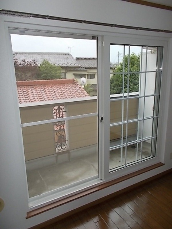 バルコニー　図面と現状に相違がある場合には現状を優先