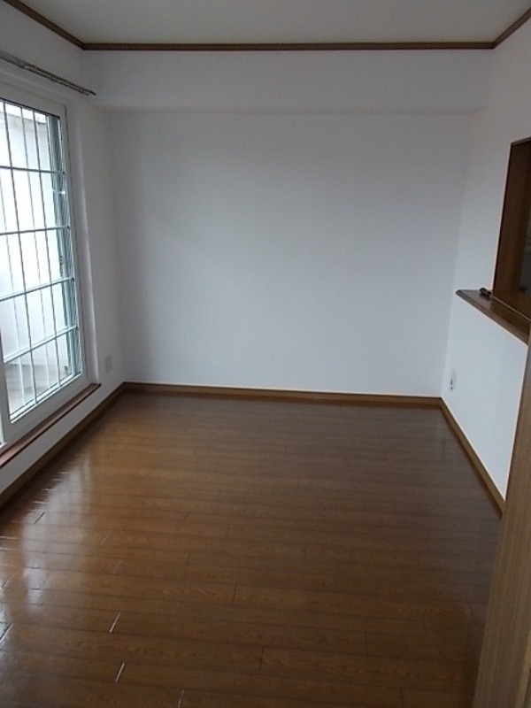 居室・リビング　図面と現状に相違がある場合には現状を優先