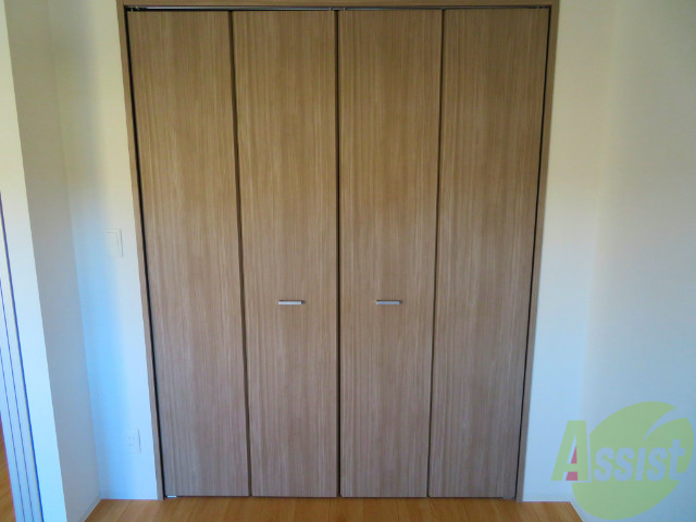 収納　収納はこちらのクローゼットになりますねー。