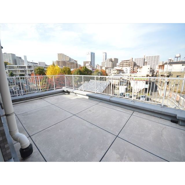 バルコニー　バルコニーがあります