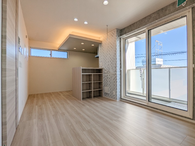 居室・リビング　図面と現状に相違がある場合には現状を優先