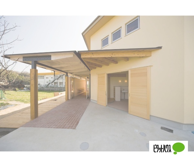 幼稚園・保育園　さんた保育園（幼稚園・保育園）まで1224m