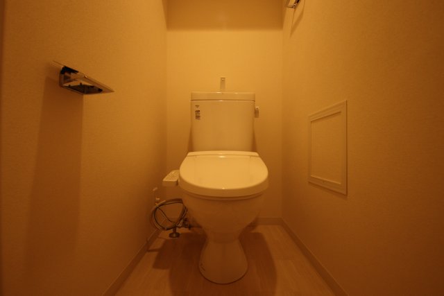 トイレ　別室の参考写真です。※現況優先