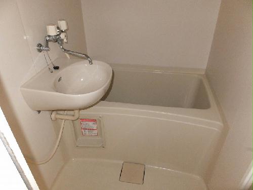 バス・シャワールーム　写真と現状が異なる場合は現状を優先