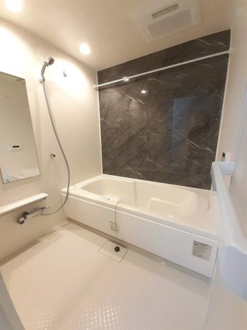 バス・シャワールーム　日々の暮らしに欠かせないお風呂です