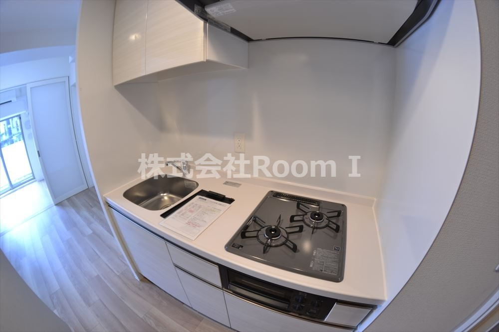 キッチン　お料理しやすいキッチンです ※反転タイプ