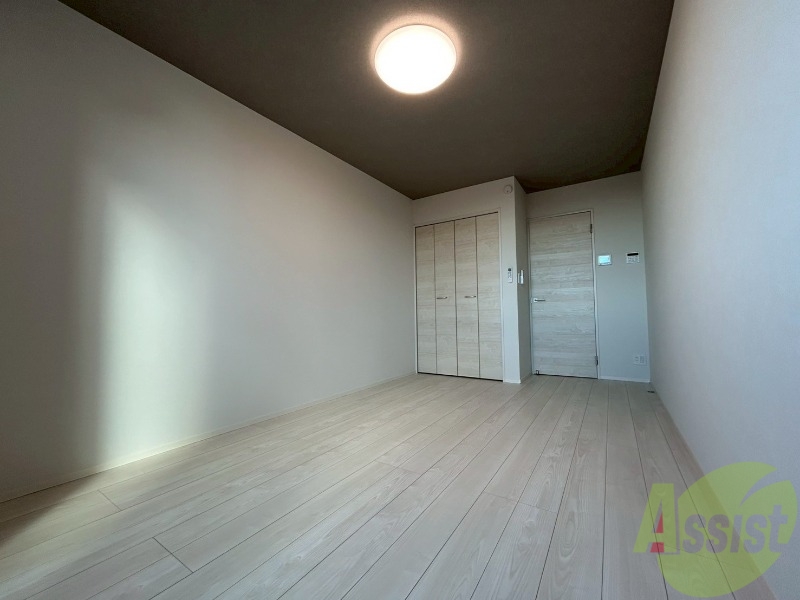 その他部屋・スペース　別角度から見た洋室です。いかがでしょうか。