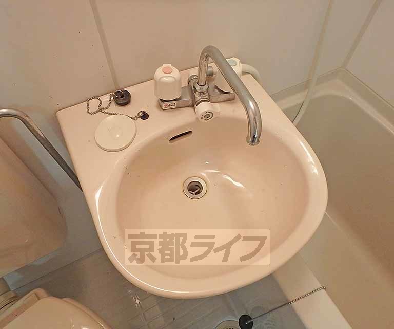 洗面設備　洗面所でいろんなことが出来ます。