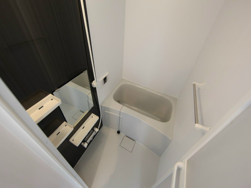 バス・シャワールーム　追い焚き機能付　オートバス機能付バスルーム