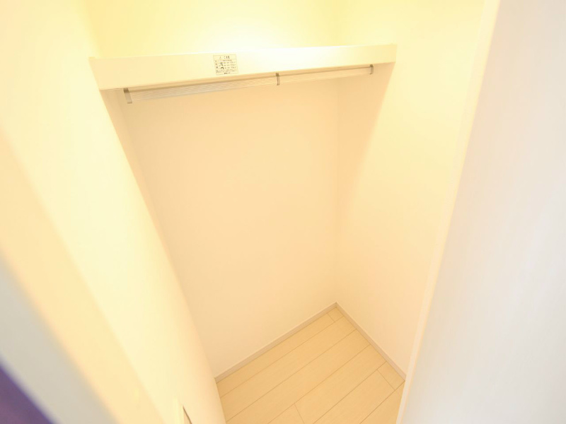 収納　ウォークインクローゼット付（収納充実してます）