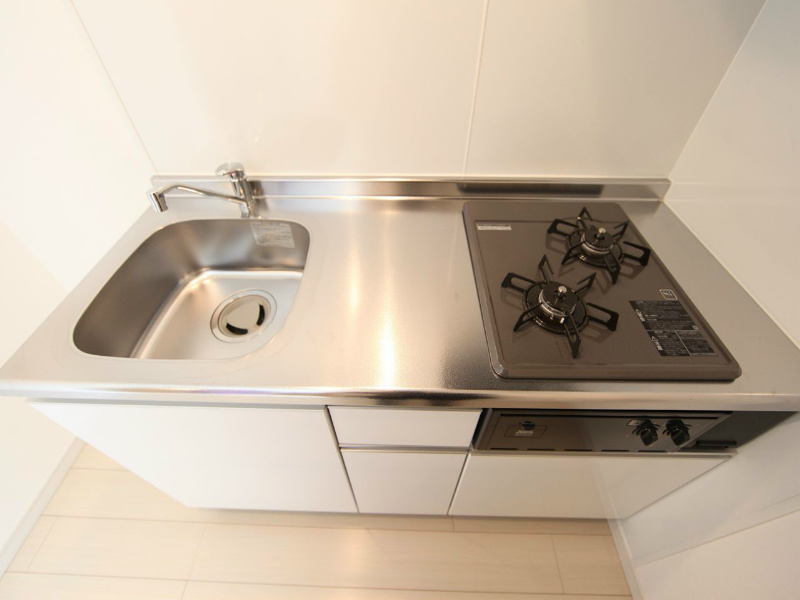 キッチン　システムキッチン（ガス2口コンロ付）