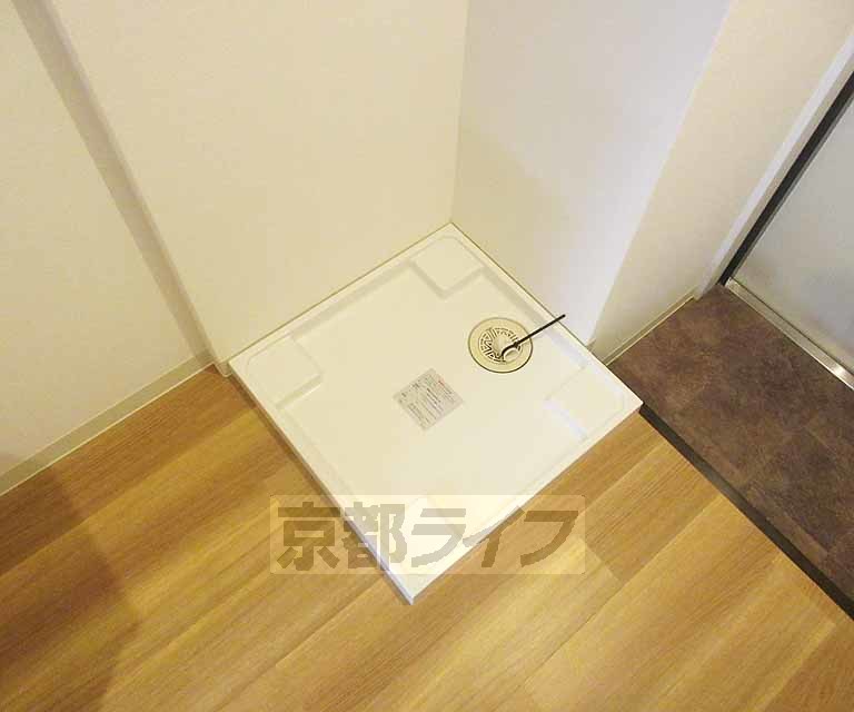 その他設備　室内洗濯機置き場です