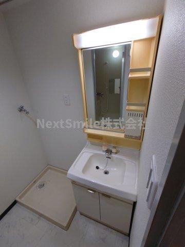 洗面設備　同仕様